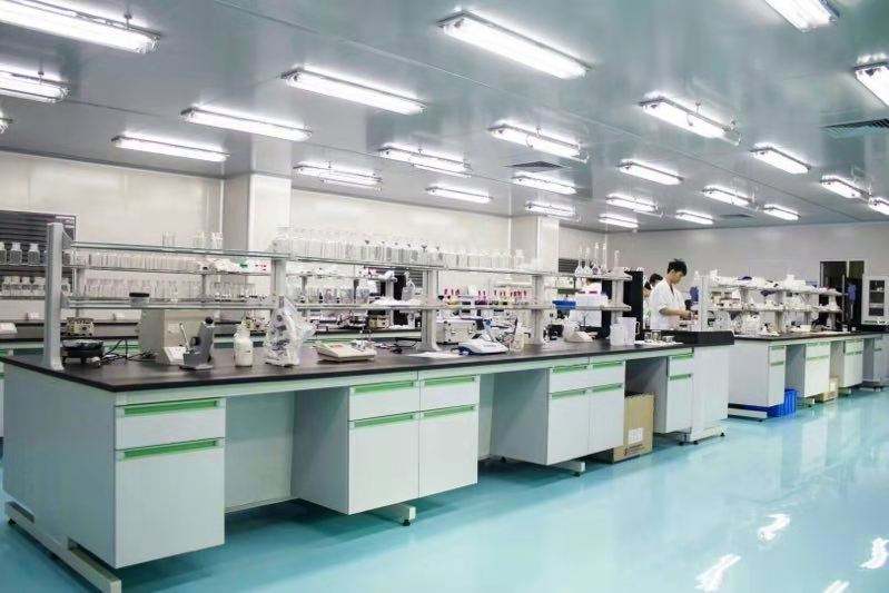 選擇實(shí)驗(yàn)室超純水機(jī)時(shí)需要考慮哪些因素，超純水機(jī)定制費(fèi)用多少？